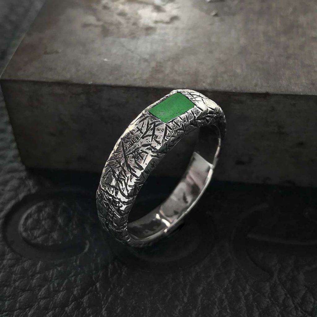 Anel Jade Riscos