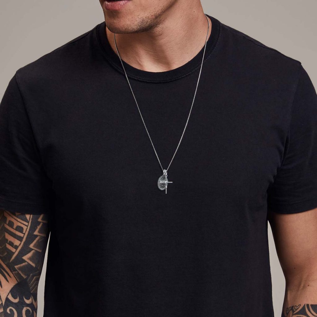 Colar Divino Oval Cruz