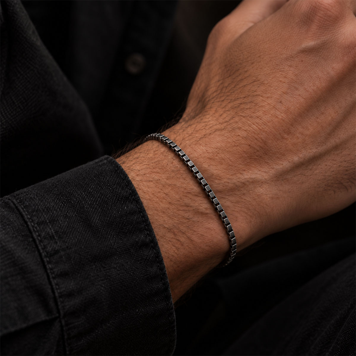 Pulseira Quadrada Fina Oxidada